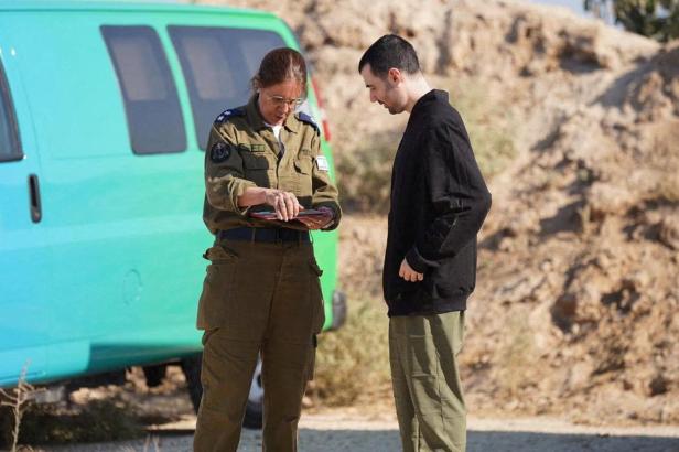 Hostages-prisoners swap deal between Hamas and Israel