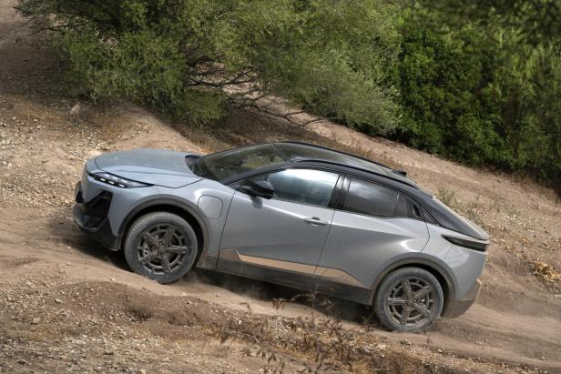 Subaru Uncharted