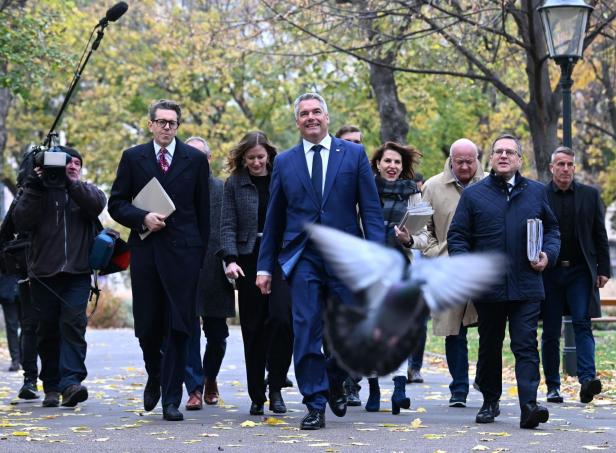 SONDIERUNGSGESPRÄCHE ZWISCHEN ÖVP, SPÖ UND NEOS: MAHRER / PLAKOLM / NEHAMMER / EDTSTADLER / STOCKER / WÖGINGER Mahrer, Plakolm, Nehammer, Edtstadler, Stocker, Wöginger