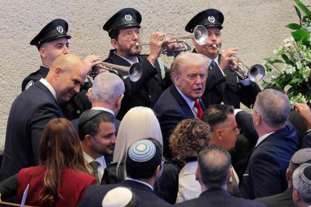 "Ein Triumph": Trumps Rede vor der Knesset –  und ein kleiner Zwischenfall