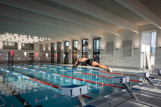STR Jürgen Czernohorszky - Fototermin EÖ Trainingshalle im Simmeringer Bad STR Jürgen Czernohorszky - Fototermin EÖ Trainingshalle im Simmeringer Bad