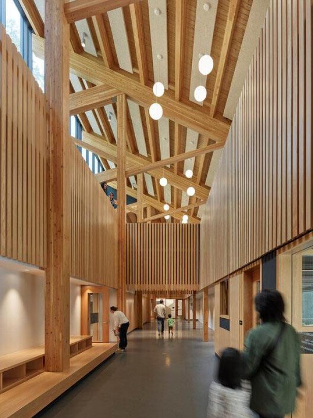 02-Fulmer_Family_Centre-Public_Architecture