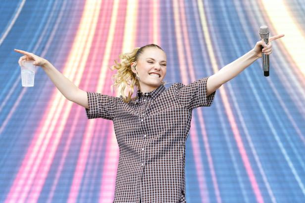 42. DONAUINSELFEST: KONZERT - ESTHER GRAF +++EDITORIAL USE ONLY - NO SALES+++
