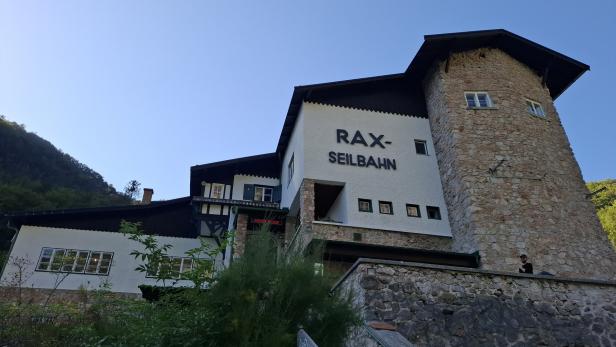 Talstation der Rax-Seilbahn.