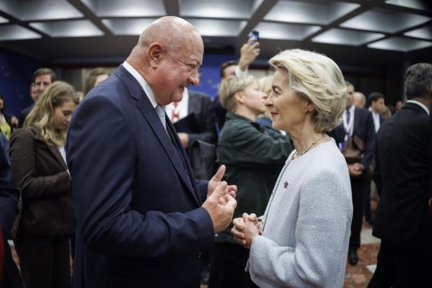 Stocker und EU-Kommissionspräsidentin Ursula von der Leyen Stocker und EU-Kommissionspräsidentin Ursula von der Leyen