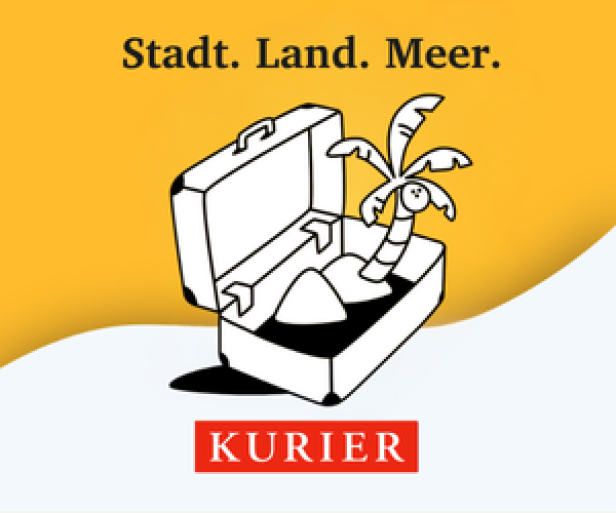 Podcast Stadt. Land. Meer. Ein gezeichneter Koffer mit Palme und Sandhügel steht vor gelbem Hintergrund, darüber der Schriftzug „Stadt. Land. Meer.“ und unten das KURIER-Logo.