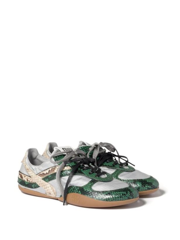 Freisteller Schlangensneakers
