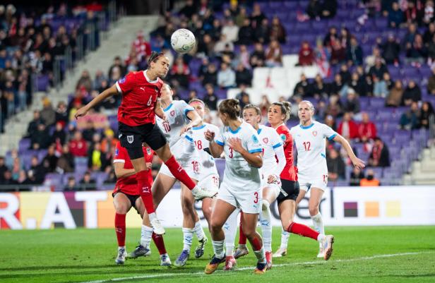 FUSSBALL: UEFA FRAUEN NATIONS LEAGUE : ÖSTERREICH - TSCHECHIEN 2:0 gegen Tschechien: ÖFB-Frauen jubeln in der Nations League