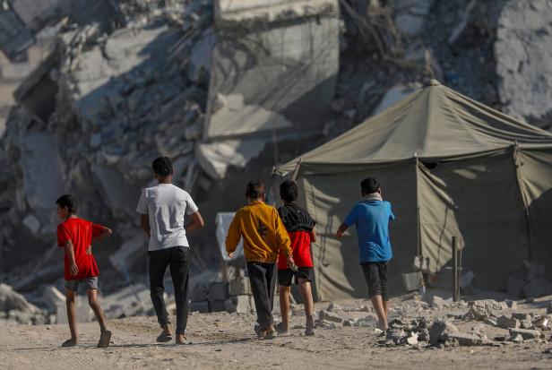 Daily life in Gaza amid fragile ceasefire