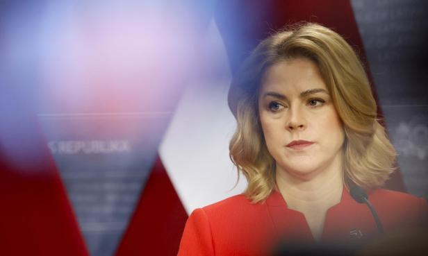 Frauenfeindliches Lettland? Warum Riga plötzlich Gewalt an Frauen toleriert