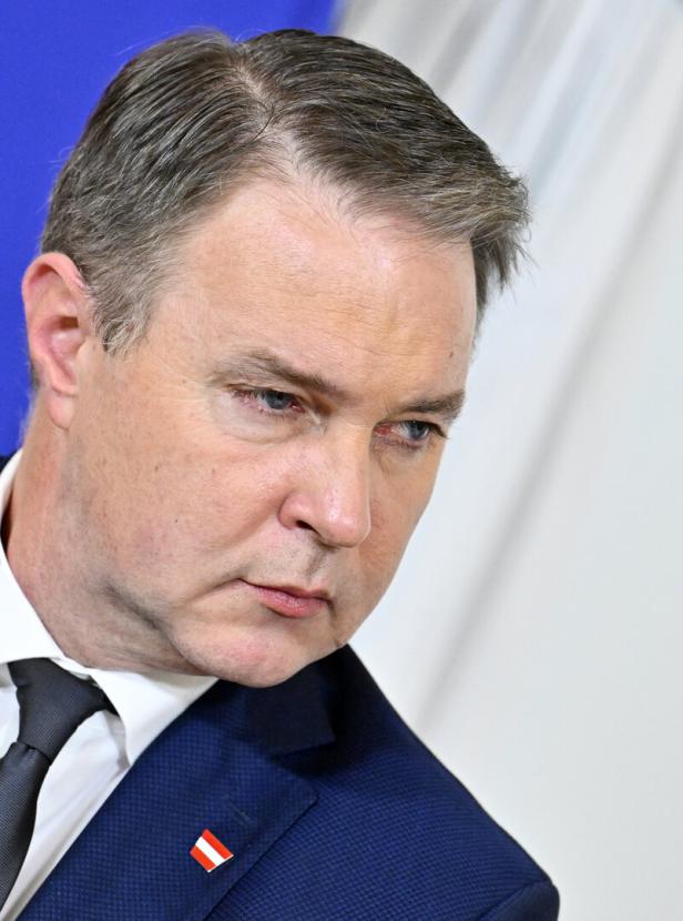 ARBEITSKLAUSUR DER BUNDESREGIERUNG: PRESSEKONFERENZ - BABLER ARBEITSKLAUSUR DER BUNDESREGIERUNG: PRESSEKONFERENZ - BABLER