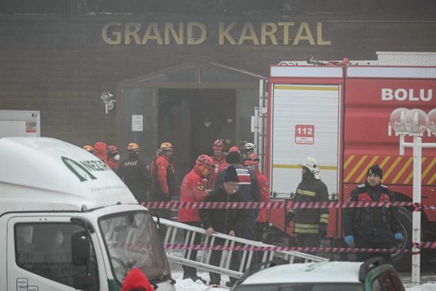 Betreiber von abgebranntem Ski-Hotel in Türkei zu lebenslanger Haft verurteilt