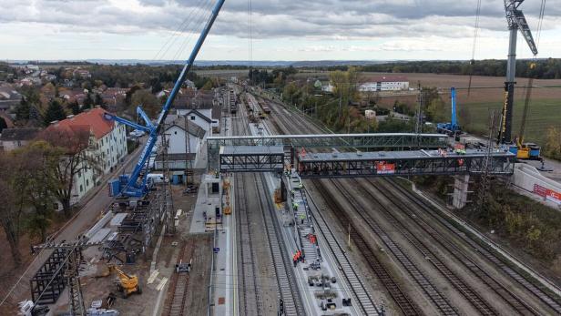 steg eingehoben 46-219888857