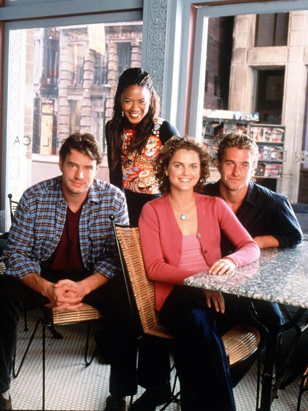 Keri Russell und Co-Darsteller im Dean & DeLuca in „Felicity“
