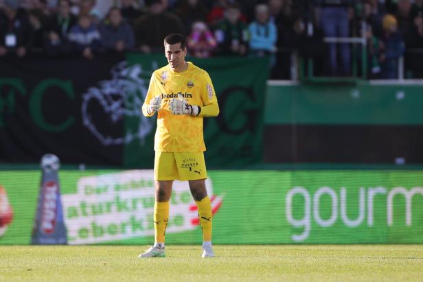 FUSSBALL: ADMIRAL BUNDESLIGA/ 11. RUNDE: SV OBERBANK RIED - SK RAPID WIEN