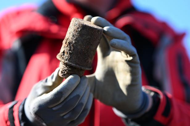 NIEDERÖSTERREICH: VERNICHTUNGSSPRENGEN VON CA. 6.000 KILOGRAMM KRIEGSMATERIAL DURCH DEN ENTMINUNGSDIENST