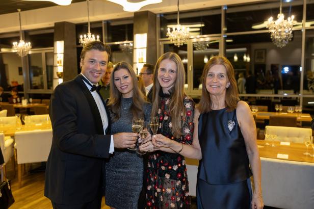 Weintaufe mit Herz: Österreichs größtes Weingut feiert für den guten Zweck