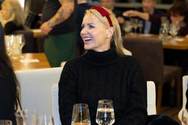 Weintaufe mit Herz: Österreichs größtes Weingut feiert für den guten Zweck