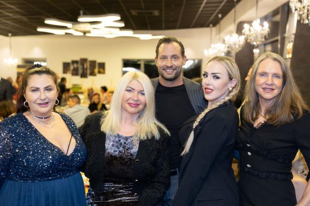 Weintaufe mit Herz: Österreichs größtes Weingut feiert für den guten Zweck