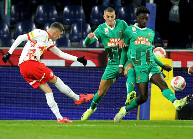 FUSSBALL: ADMIRAL BUNDESLIGA/16. RUNDE: RED BULL SALZBURG - SK RAPID