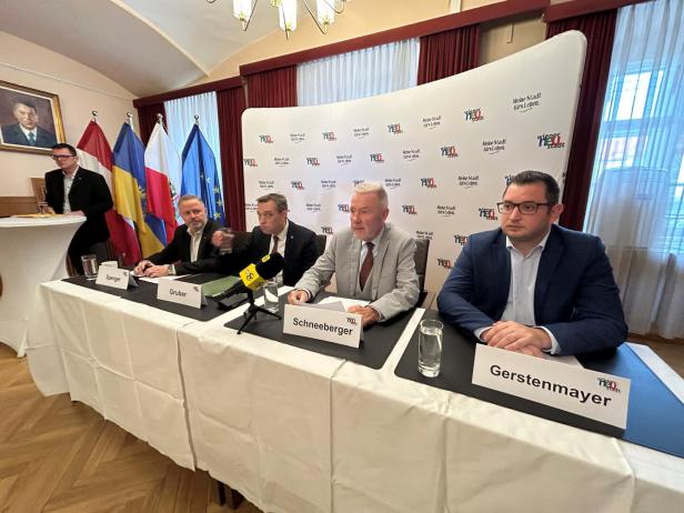 Rainer Spenger (SPÖ), Philipp Gruber, Klaus Schneeberger (beide ÖVP) und Philipp Gerstenmayer (FPÖ) präsentierten die Eckdaten des Budgets