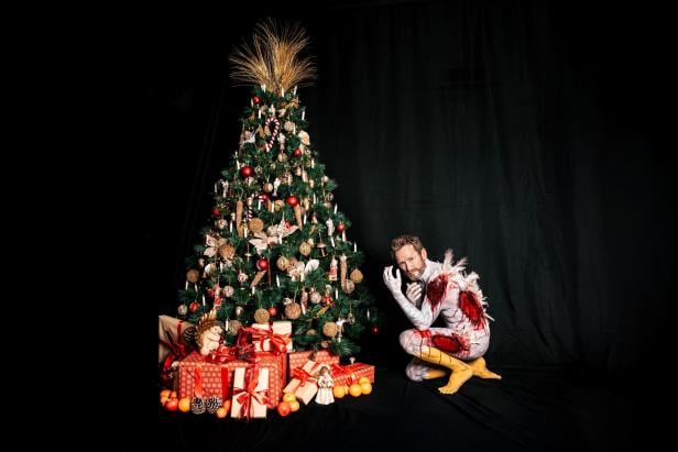 Mann als Gans, Christbaum