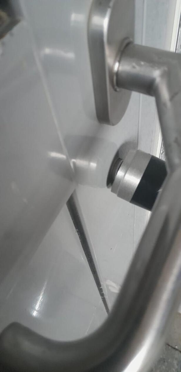 Eingangstür zum Jugendraum.