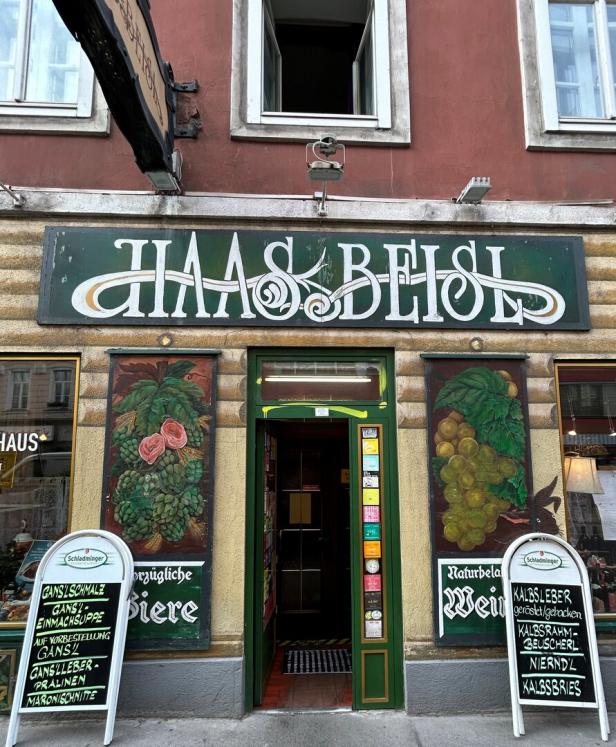 Der Eingang zum Haas Beisl in Wien-Margareten.