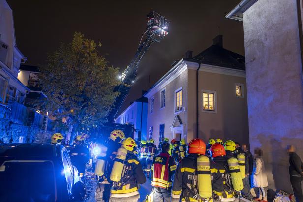 FF-Einsatz nach Brand in Mehrparteienhaus in Krems.