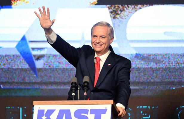 TOPSHOT-CHILE-ELECTION-VOTE-RESULTS