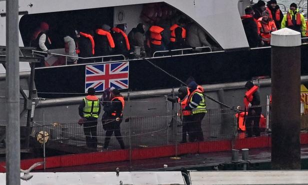 FILES-BRITAIN-FRANCE-POLITICS-MIGRATION