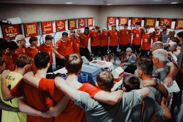 Das U17-Team in der Kabine