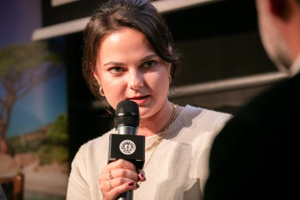 Caro Bartos