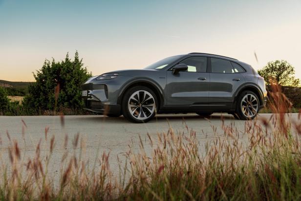 Porsche Cayenne Electric