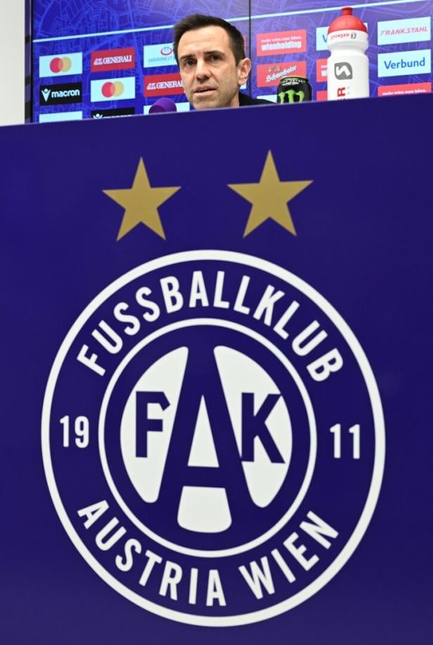 PK FK AUSTRIA WIEN ZUR NEUAUFSTELLUNG IN DER SPORTL. LEITUNG UND VOR SPIEL GEGEN BLAU-WEISS LINZ: WAGNER