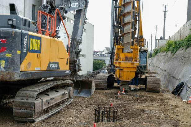 Die Arbeiten für den viergleisigen Ausbau in Wiener Neustadt