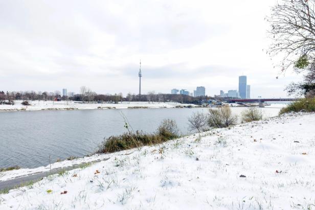 Glatteis und Schneefälle: Vorsicht auf Österreichs Straßen und Gehwegen