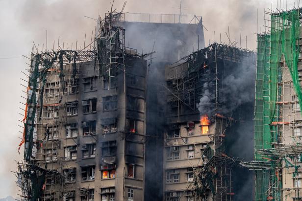 Major fire breaks out in Hong Kong, leaving at least 44 dead and 279 missing