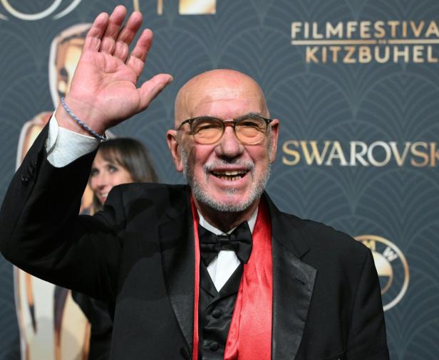 KURIER ROMY-GALA: RETZER