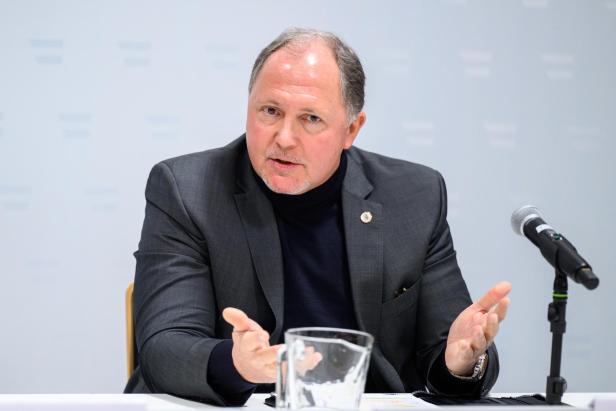 Oberst Gerhard Winkler vom Landeskriminalamt