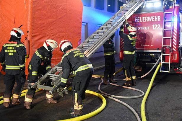 Berufsfeuerwehr rückte aus