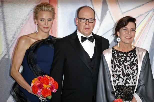 Rosenball in Monaco: Albert, Charlène und die Krisengerüchte