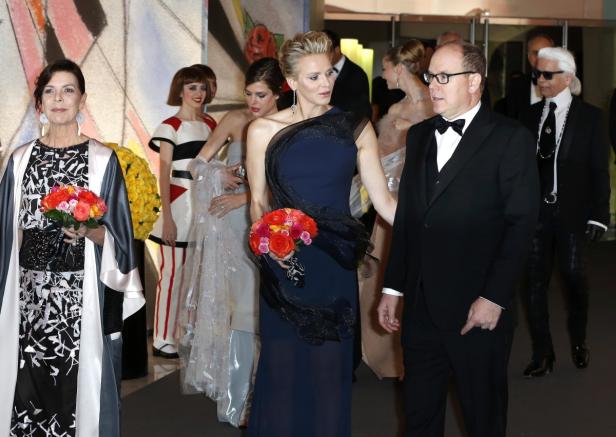 Rosenball in Monaco: Albert, Charlène und die Krisengerüchte