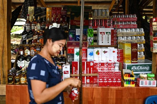 THAILAND-MYANMAR-CONFLICT-OFFBEAT