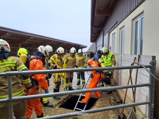 Feuerwehr und Tierrettung 