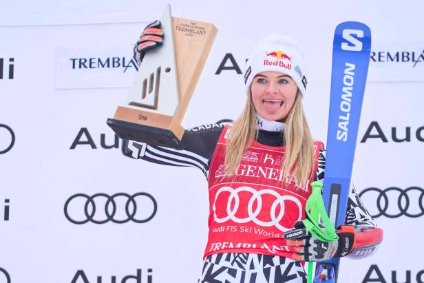 Alice Robinson gewann die Riesentorläufe in Copper Mountain und in Mont Tremblant