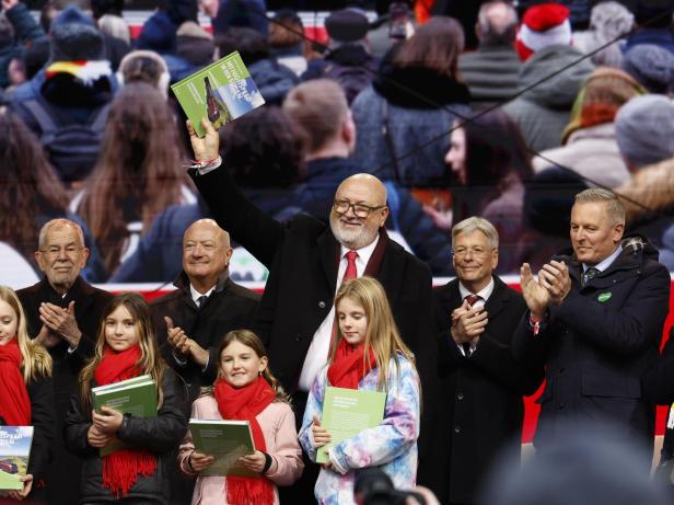 "Staub im Tunnel": Schrecksekunde überschattet Koralmbahn-Eröffnung