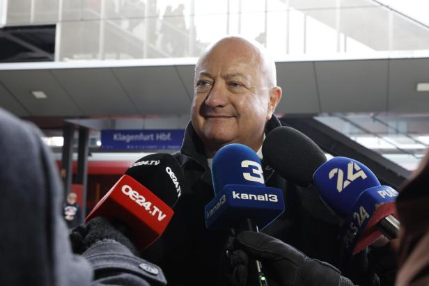 "Staub im Tunnel": Schrecksekunde überschattet Koralmbahn-Eröffnung