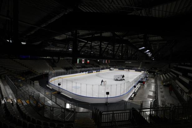 Rho Eishockey Arena in Mailand