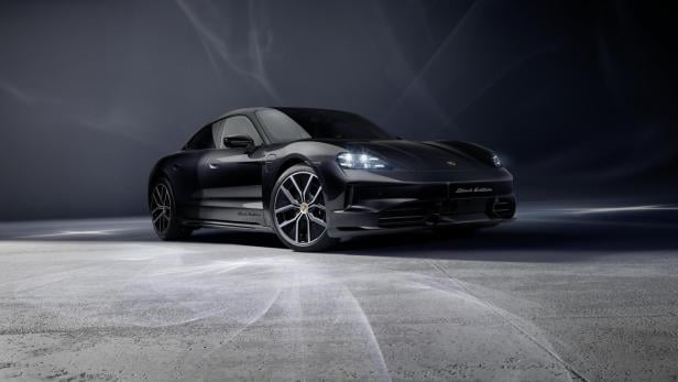 Porsche Taycan Black Edition